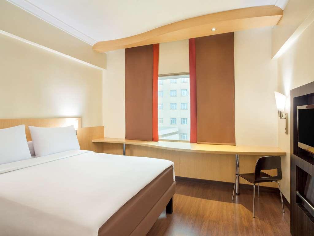 Tamarin Hotel Jakarta Manage By Vib Hospitality Management Værelse billede